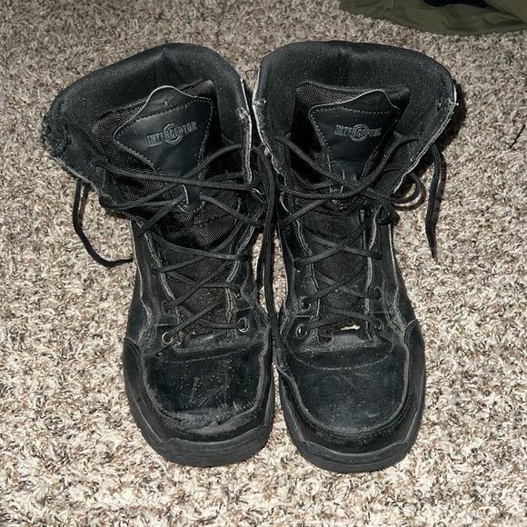 Steel toe work boots - Picture 1 of 3